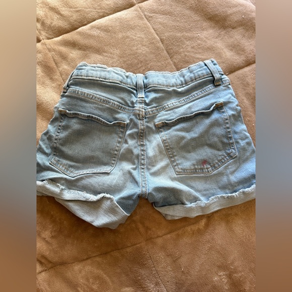 Old Navy Girls Light Blue Jean Shorts - Picture 2 of 5